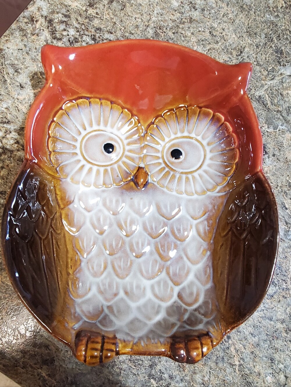 OWL SERVING BOWL.  MICROWAVE AND DISHWASHER SAFE.
